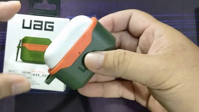Mở hộp ốp tai nghe UAG Airpods pro hard case V2 màu xanh (olive) смотреть онлайн