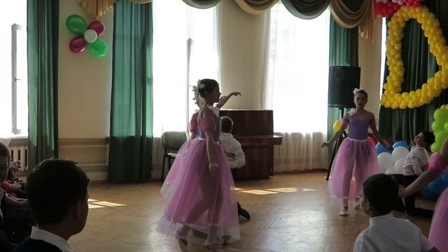 Концерт в начальной школе ЦО №465 смотреть онлайн
