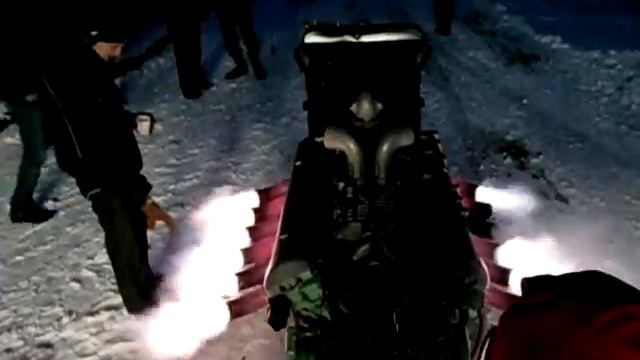 Rolls-Royce Meteor at night смотреть онлайн