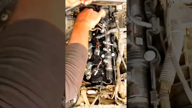 BMW # bosch# crdi diesel injector remove & fitting full process fitting смотреть онлайн