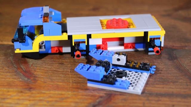 LEGO City Mobile Crane 60324 Brick by Brick speed build смотреть онлайн