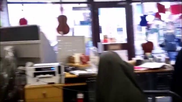 Throw it Out the Window - On the Pew with Stalybridge Music Academy смотреть онлайн
