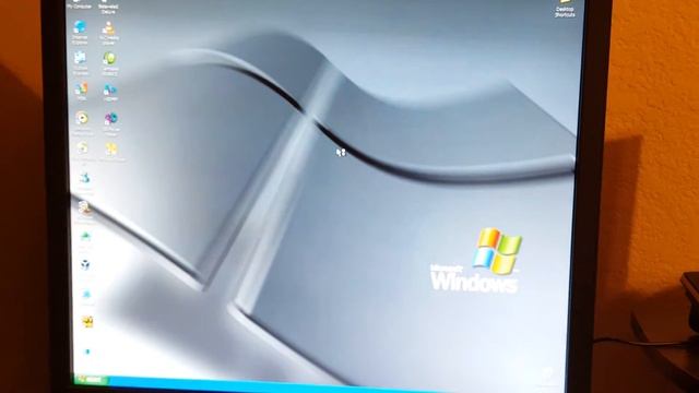 Windows xp login with Windows NT 4.0 startup sound смотреть онлайн