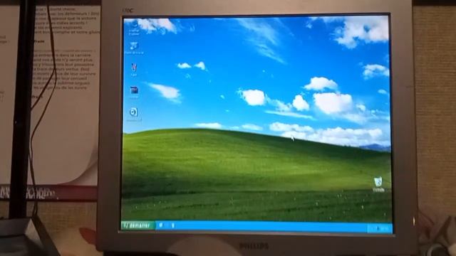 just a video of me booting my windows xp host pc смотреть онлайн