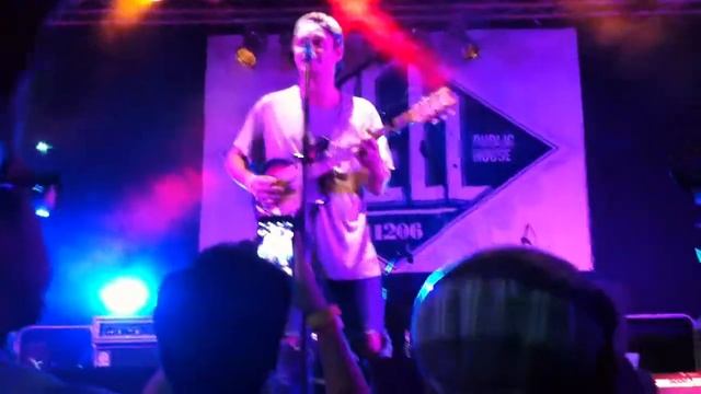 Mac Demarco - Ode to Viceroy (Live at CT5, 8/31/13) смотреть онлайн