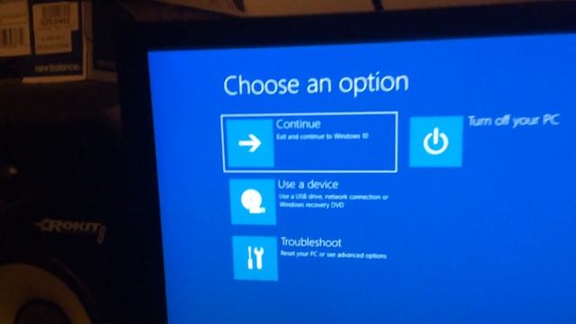 How to: Start Windows 10 with Disabled Driver Signature Enforcement смотреть онлайн