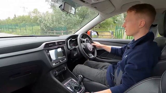 MG ZS EY18 WFP Walkaround & Drive смотреть онлайн