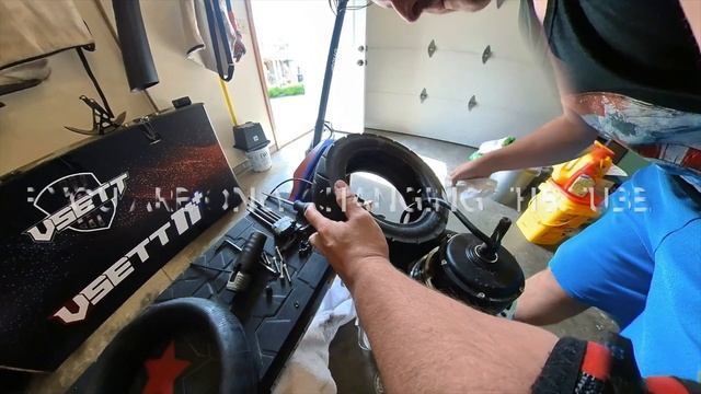 Vsett 11+ Tube Swap | Stripped Screw Simulation | Slime Tutorial | Electric Scooter Maintenance 101 смотреть онлайн