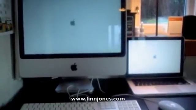 iMac VS Macbook Boot Up! смотреть онлайн