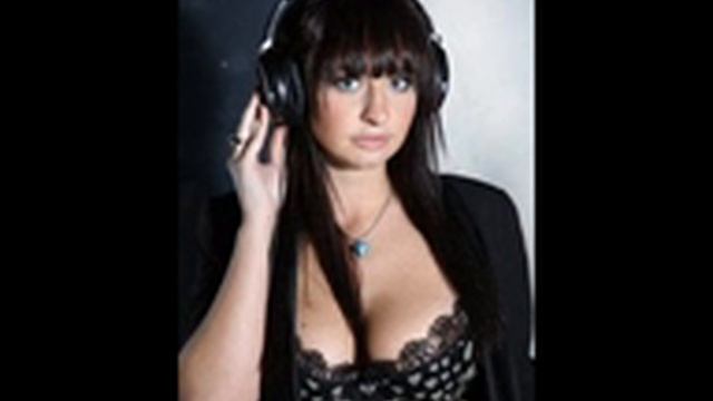 dj jon mac short house mix october 2010.wmv смотреть онлайн