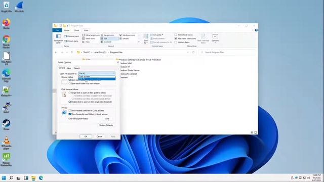 Checking Out Windows 11 смотреть онлайн