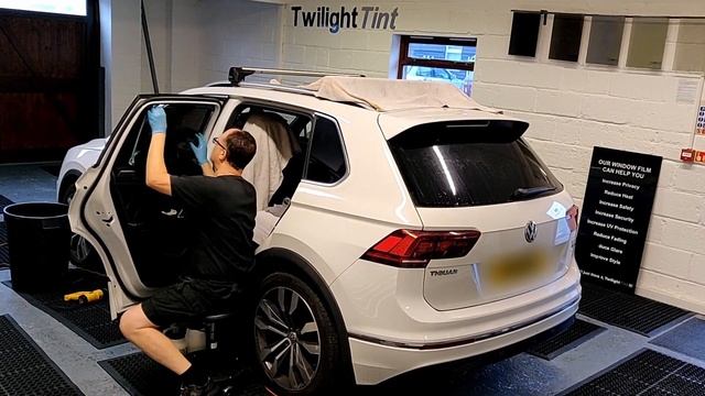 Legal Tint Transformation: VW Tiguan Edition 🚗💨 смотреть онлайн