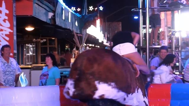 ☼ Magaluf 2014 | Girl Is Rodeo Bull Riding