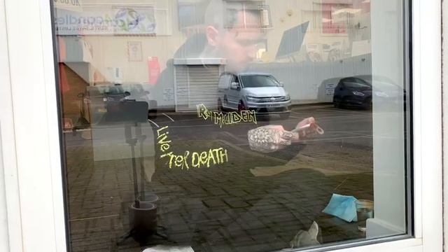 How to apply static window cling film смотреть онлайн