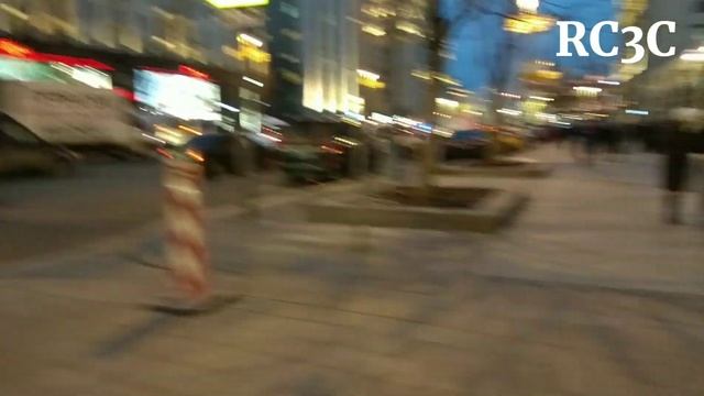 Across Moscow смотреть онлайн