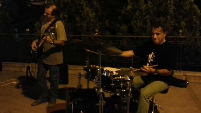 Jazz Live στην κεντρικη πλατεια της Κοζανης смотреть онлайн