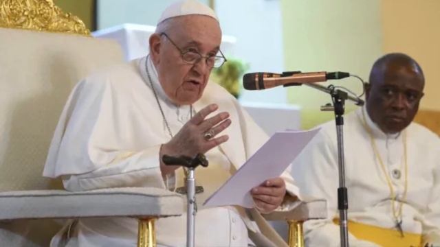 Pope Francis on How the Devil Attacks the Church смотреть онлайн