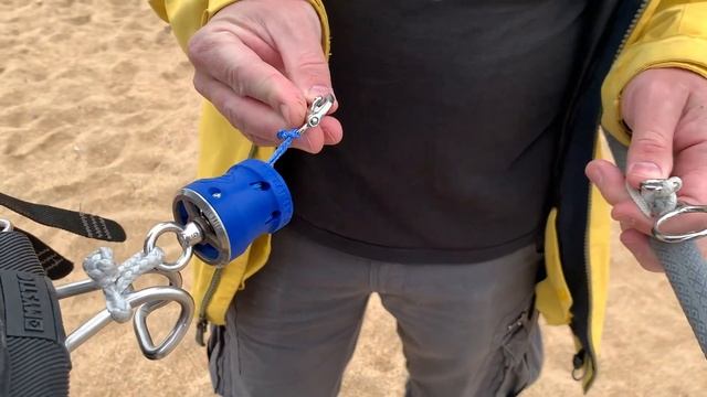 Как заменить чикенлуп для кайта на миничикен #kitesurfing смотреть онлайн