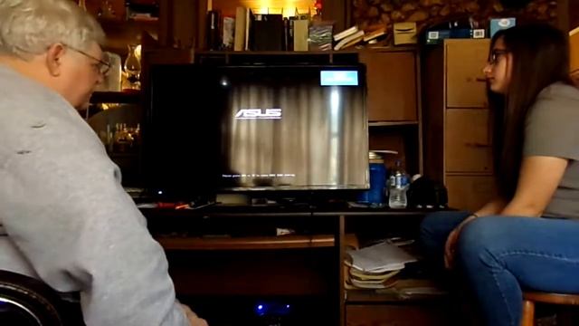 Part 2, Installing windows 7 operating system with my Grand kids смотреть онлайн