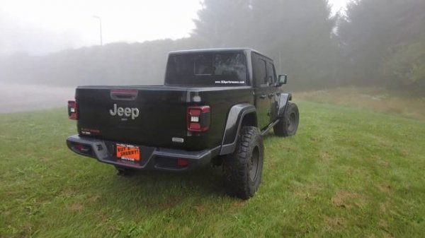 Best Custom Jeep Gladiator Ever?