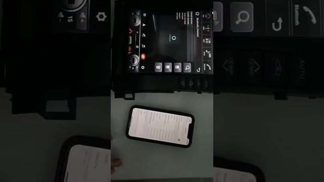ZLINK Tesla screen and Apple CarPlay connection смотреть онлайн