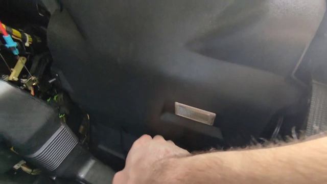 Mal schnell Cockpit zerlegen für Filter Wechsel | E34 BMW | KamikazeFahrer смотреть онлайн