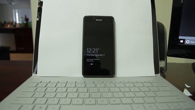 ETS Windows Hello With Lumina 950 смотреть онлайн