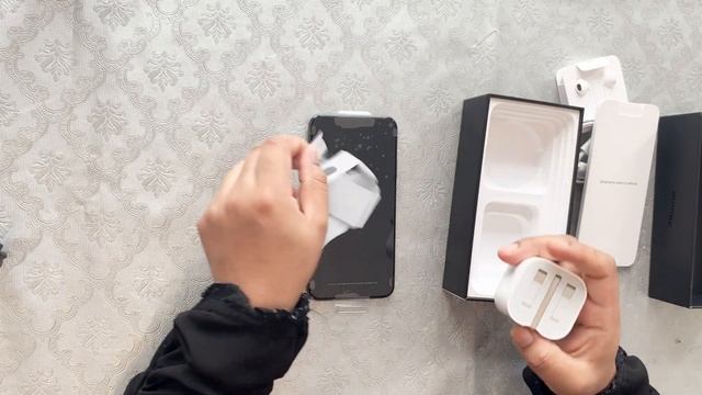 iPhone 11 pro max unboxing. смотреть онлайн