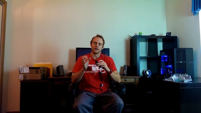 Logitech C920 HD 1080p Webcam Unboxing & First Impression смотреть онлайн