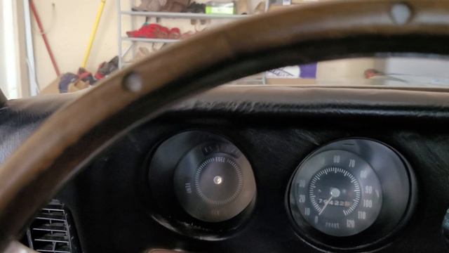 1969 Pontiac LeMans. 350 edlebrock-cammed. 3" exhaust. Bluetooth it on the radio for best sound смотреть онлайн