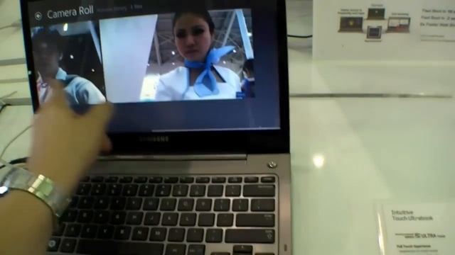 Samsung Series 5 Ultra Touch Hands On - Touchscreen Ultrabook mit Windows 8 смотреть онлайн