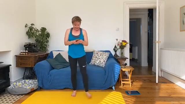[Live Sessions] Full Body HIIT - The one that I didn't know we were recording ;) смотреть онлайн