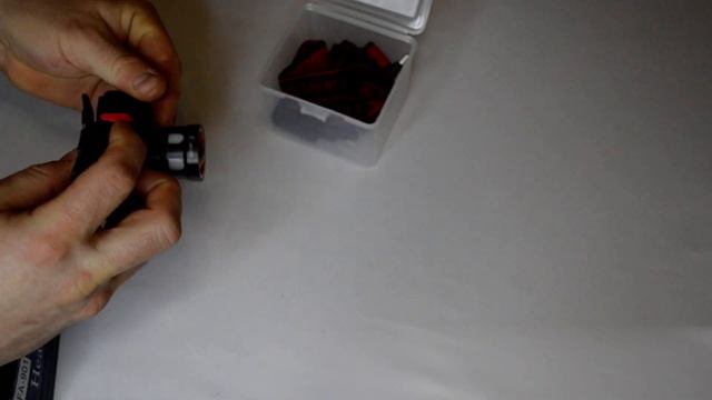 Налобный светодиодный фонарь с зумом P 604-T6. смотреть онлайн