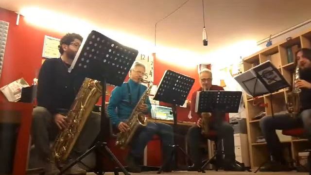 Satin Doll Naima Saxquartet смотреть онлайн