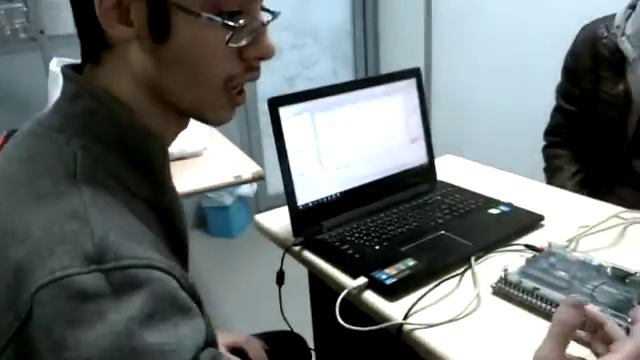 Altera Plays Piano Tiles | Two Pie Are Squared | DSD Project смотреть онлайн