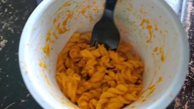 Cheetos® MAC 'N CHEESE Review! 🐆🍝🧀 | Cheesy Jalapeño Flavor 🌶️ смотреть онлайн