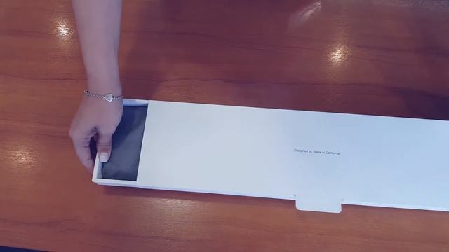 UNBOXING - iMac Pro Xeon смотреть онлайн