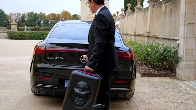 Class EDriver Limousine . Our Services In Video.