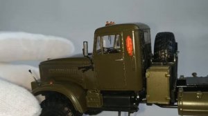 КрАЗ-255В, Автоісторія,1:43.