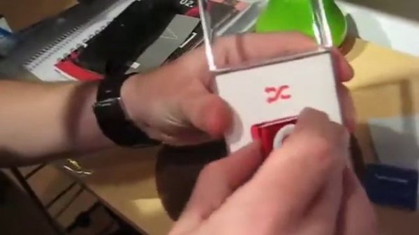 WT-100-Ipod Shuffle Unboxing