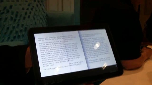 Motorola Xoom Tablet Walkthrough and "Hands On" смотреть онлайн