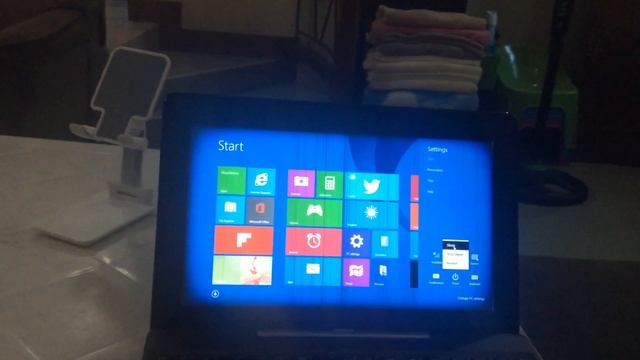 How to enable camera to the lockscreen on Windows 8.1 смотреть онлайн