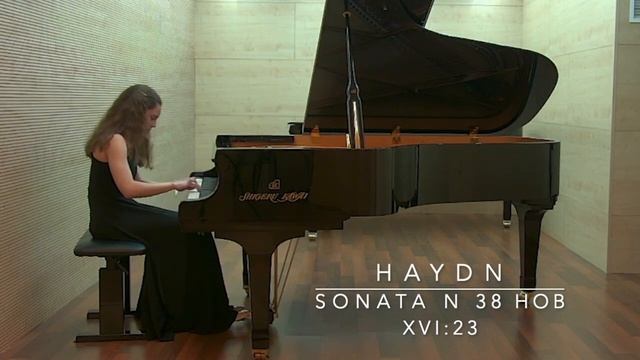Carmen Sánchez Almoguera - Scarlatti, Haydn and Rachmaninov смотреть онлайн