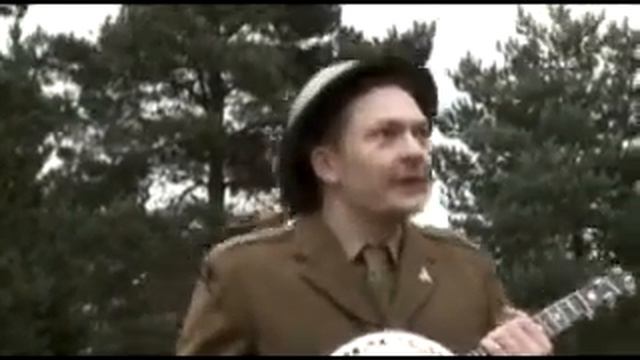 Andy Eastwood - When I'm Cleaning Windows (George Formby) смотреть онлайн