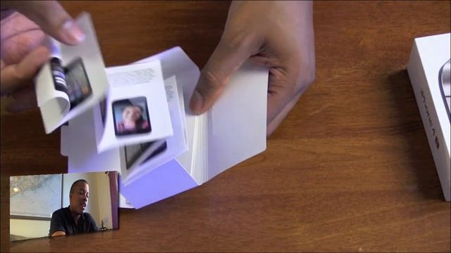 Unboxing: New iPhone 4S смотреть онлайн