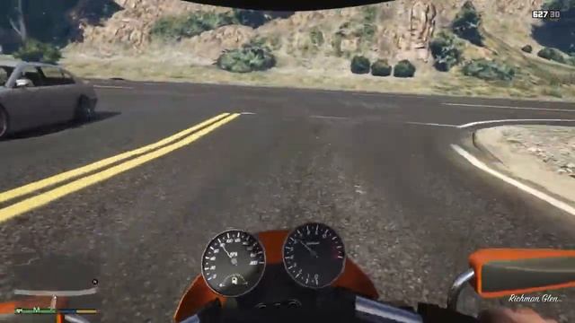GRAND THEFT AUTO V - Stupid Car Driver! (PS4 Gameplay / Panos RetroshowcaseCom) смотреть онлайн