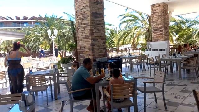 отель Quattro Beach Resort июль 2022 питание анимация