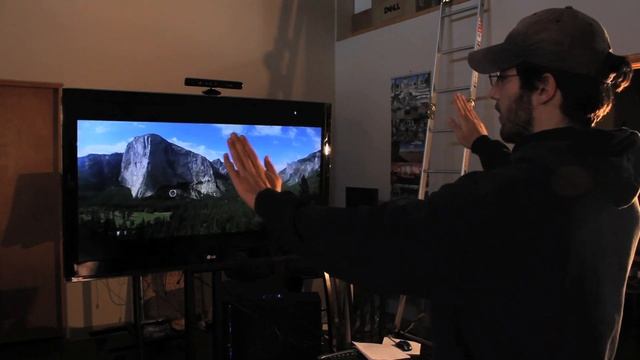 Controlling a Gigapixel Image With Kinect смотреть онлайн