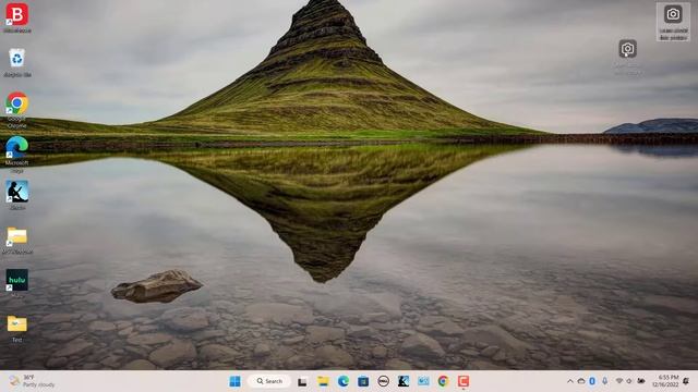 How to Enable Windows Spotlight as Desktop Background or on Lock Screen in Windows 11 смотреть онлайн