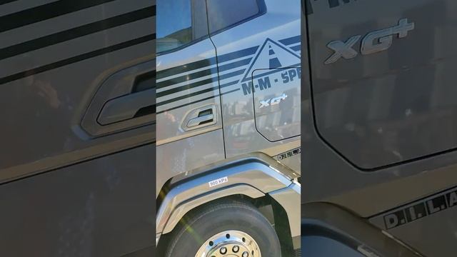 DAF D.I.L.A.N. edition смотреть онлайн
